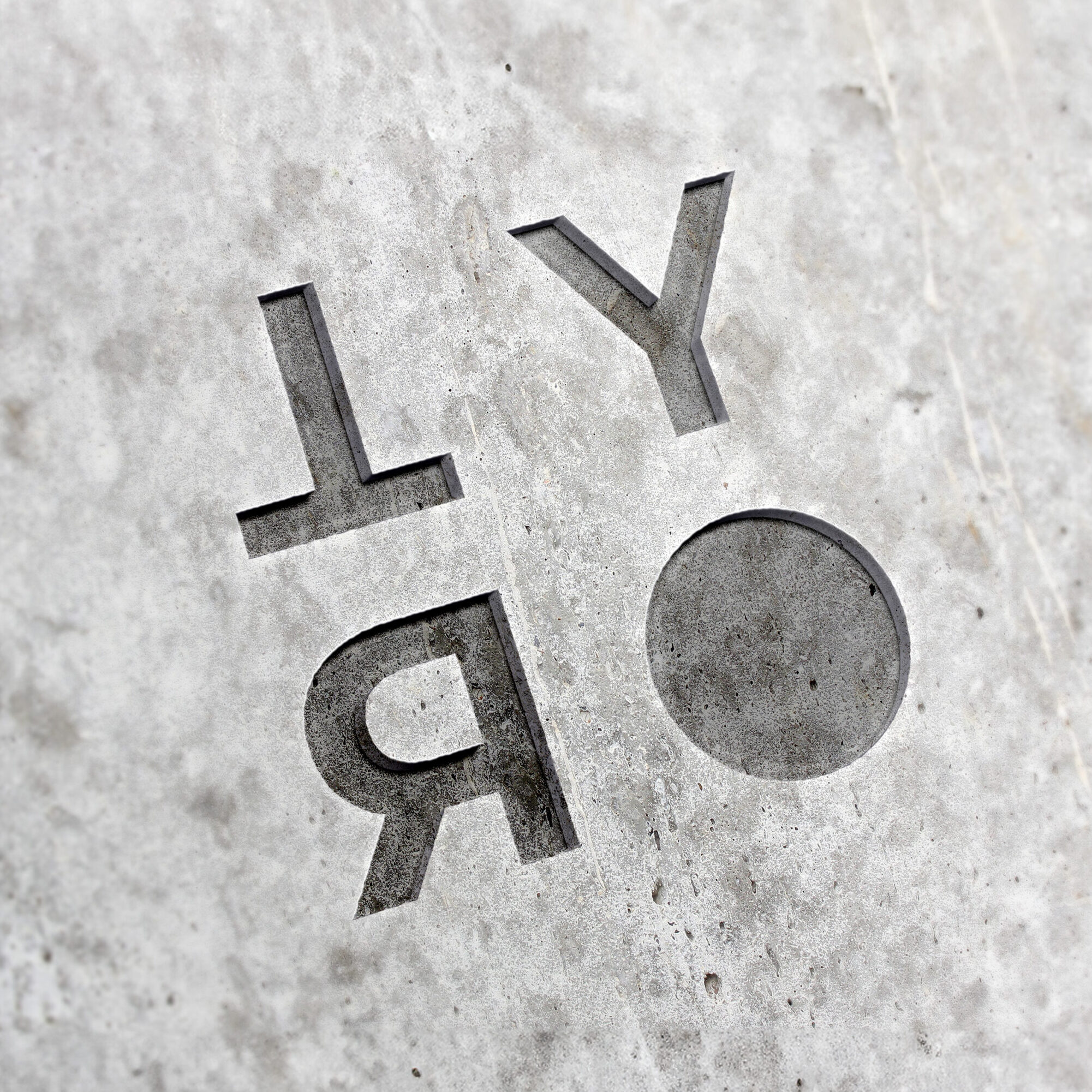 Stone-Carved-logo-TYRO